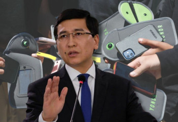 Аймағамбетов мектепте смартфонды шектеуді ұсынды