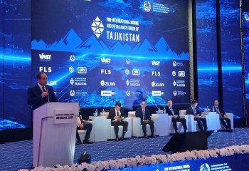 ТМД Іскерлік орталығы: ЖИ орта буын қызметкерлерін алмастырады