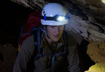 Мистические пещеры Казахстана: там, где легенды оживают