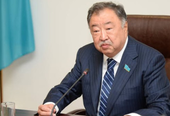 Бишімбаевтың әкесі миллион доллар дауына қатысты сотта түсініктеме берді