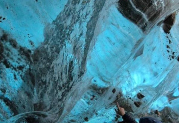 Мистические пещеры Казахстана: там, где легенды оживают