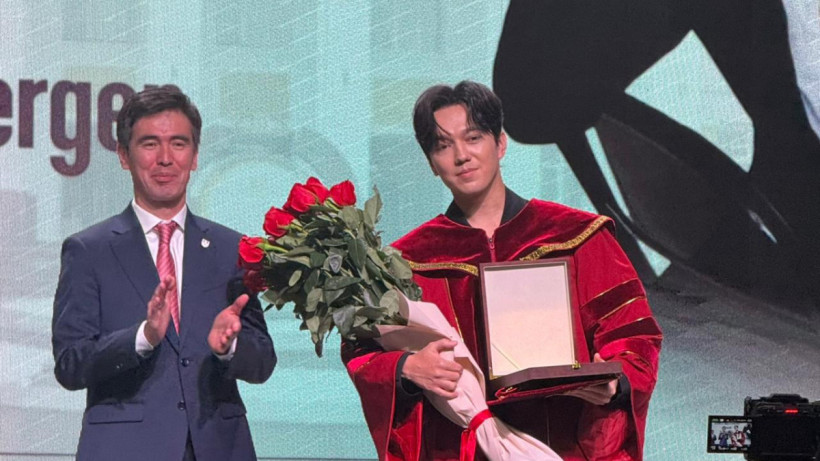  instagram.com/kaznmu 