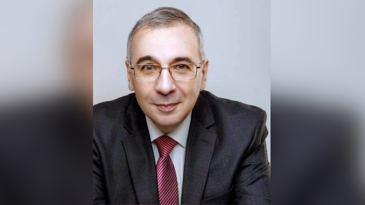  instagram.com/rozensonrafail 