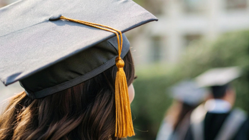  © El.kz / Recraft / Динмухамед БЕЙСЕМБАЕВ 