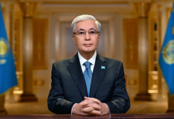 Президент Касым-Жомарт Токаев поздравил казахстанцев с Новым годом