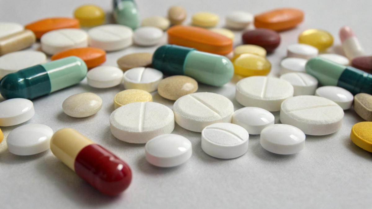  © El.kz / Recraft / Динмухамед БЕЙСЕМБАЕВ 