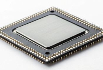 Китайские оптические чипы обещают в 100 раз быстрее GPU в узких задачах