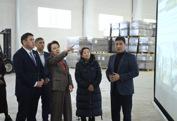 Депутаттар ақтөбелік сайлаушылармен еңбек адамдарын қолдау мәселелерін талқылады