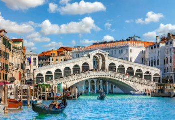 Венеция биенналесінде елімізді «ҚОҢЫР: архив үні» жобасы таныстырады