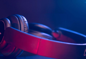 Ғалымдар Альцгеймерді дыбыспен емдеу әдісін зерттеп жатыр