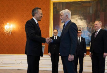 Ambassador of Kazakhstan presented letters of credence to President of Czech Republic