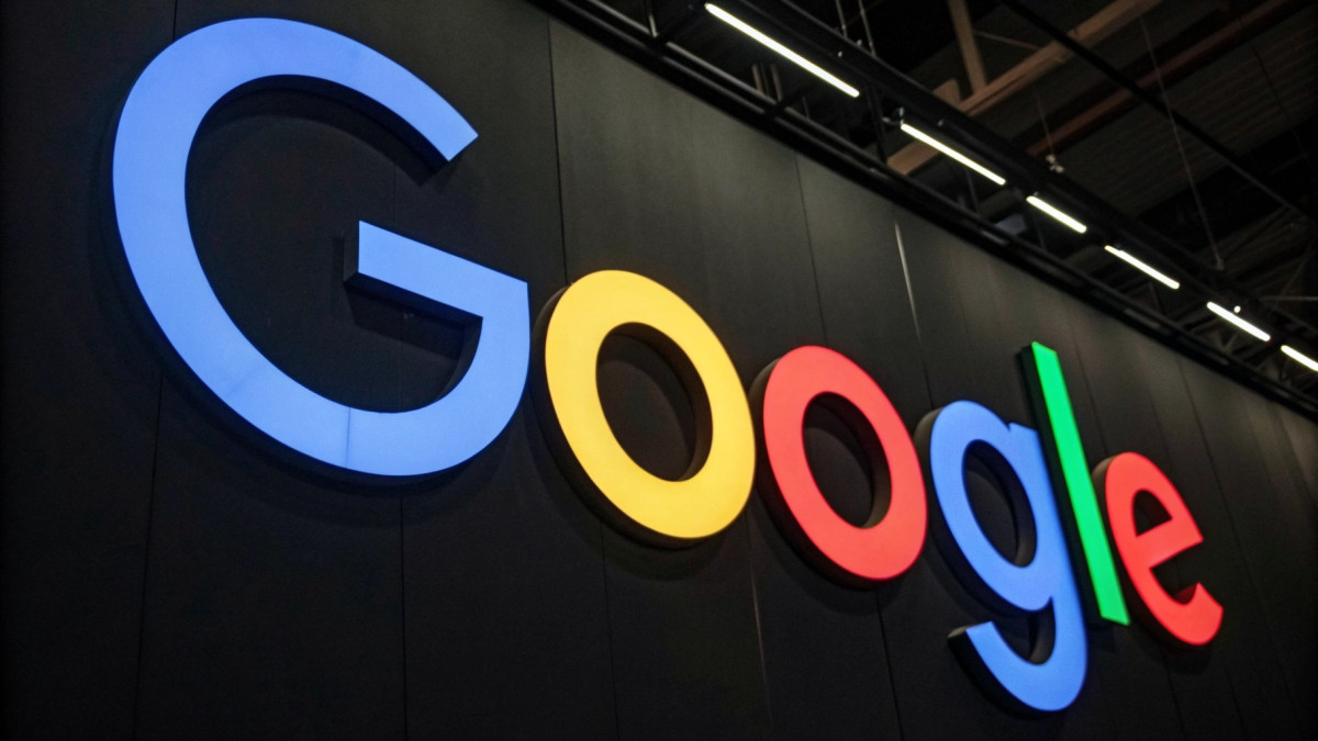  © El.kz / Recraft / Динмухамед БЕЙСЕМБАЕВ 