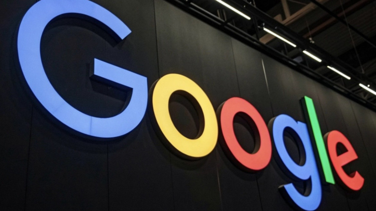  El.kz / Recraft / Dinmukhamed Beissembayev 