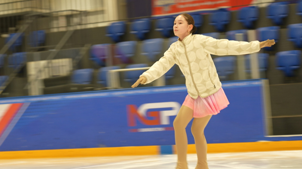  El.kz /  Сырым Рахимбеков 