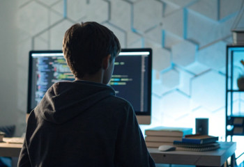 Meta временно закрывает подросткам доступ к ИИ-персонажам из-за рисков