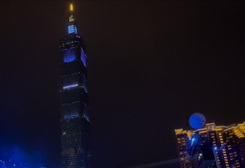 American climber completes historic free-solo ascent of Taipei 101