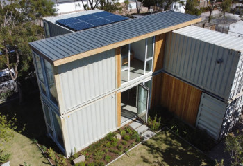 Без кредитов и ипотек: Почему дом из контейнеров в Казахстане - вне закона