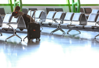 Овербукинг: что делать пассажиру, если мест в самолёте ему не хватило