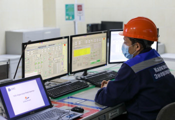 ЖИ дәуірінде сантехник пен электрик жылына 100 мың доллардан көп табуы мүмкін