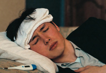 Сколько дней можно быть на больничном в Казахстане и чем это может закончиться в 2026 году