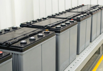 CATL выводит натрий-ионные батареи на испытания в легковых автомобилях