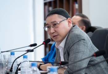 Қазақстан Конституциясына өзгерістер қалай енгізіледі: кезеңдер мен қадамдар