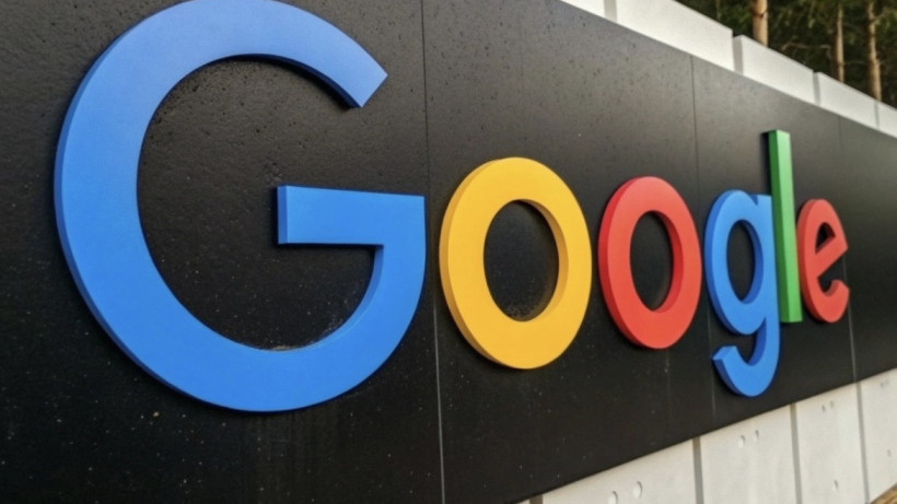  El.kz / Recraft / Dinmukhamed Beissembayev 