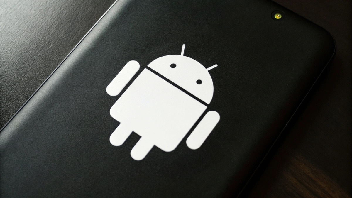  © El.kz / ИИ Recraft 