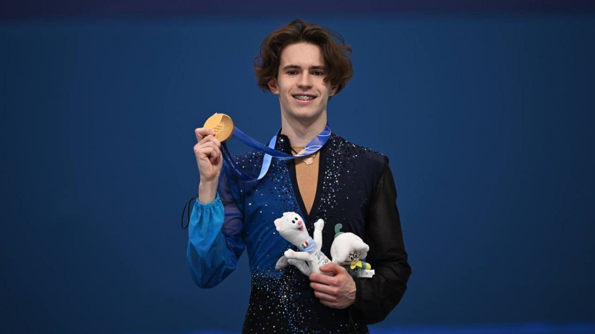  © Сали САБИРОВ 