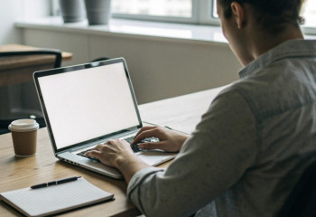 Chatbots rated more empathetic than humans in controlled tests