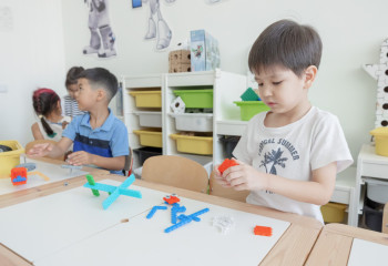 Балаларды үйірмелерге жазу жеңілдейді: Қазақстанда бірыңғай портал іске қосылады