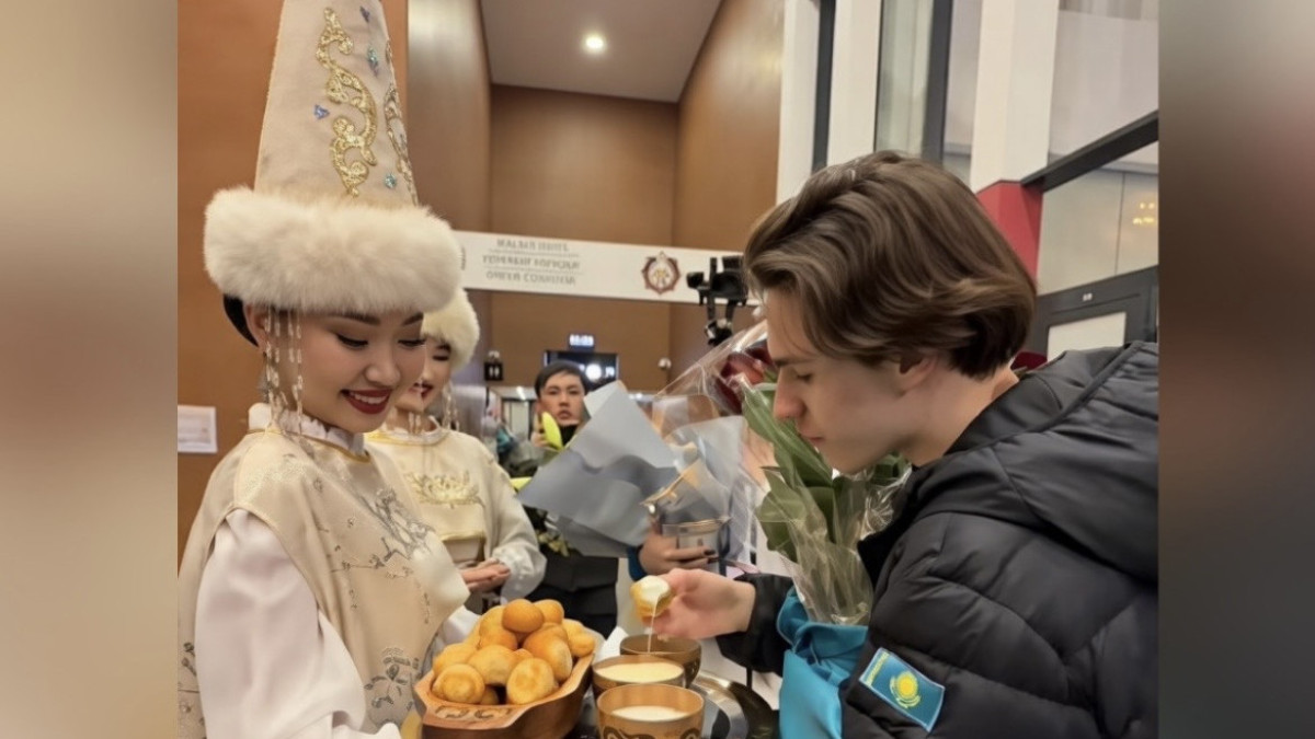  Screenshot from video 