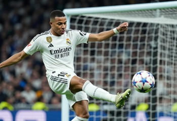 Реал-Бенфика и ночь сенсаций: кто пробился в 1/8 финала Лиги чемпионов