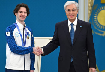 Президент Олимпиада чемпионы Михаил Шайдоровты марапаттады