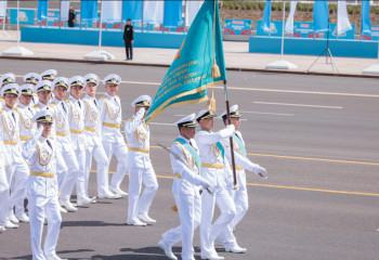 Как служат матросы на кораблях ВМС: особенности подготовки и службы