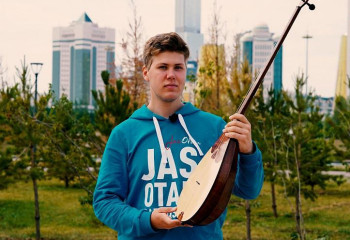 Қазақ тілі менің жолымды ашты – Алексей Лодочников