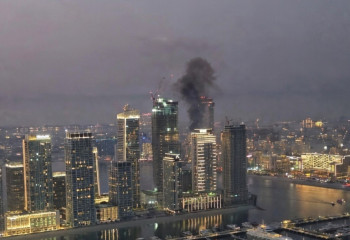 «Люди купались под дронами»: что происходит в Дубае