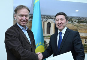 Ambassador of Bosnia and Herzegovina presented copies of credentials