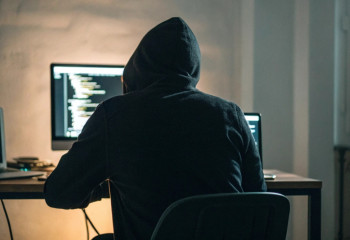 Microsoft: хакеры начали использовать ИИ на всех этапах кибератак