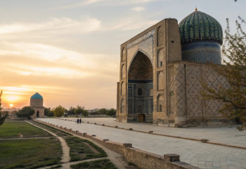 Мавзолей Ходжи Ахмеда Ясави: духовное сердце степи и символ исторической памяти Казахстана