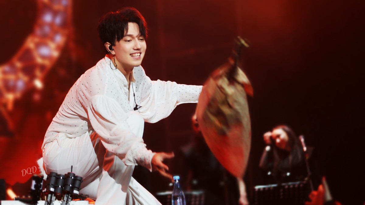  happybirthdaydimash.zom 