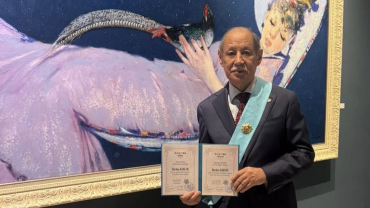  Алпысбай Қазғұловтың жеке архивінен 