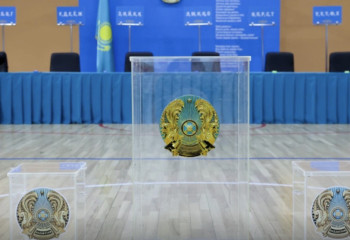 10 мыңнан астам учаске ашылды: Қазақстанда референдум өтіп жатыр