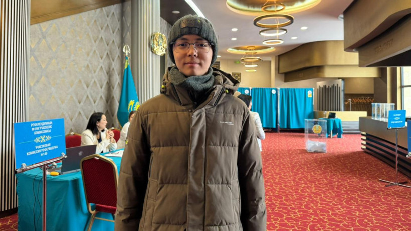  Ажар Лаубаева 