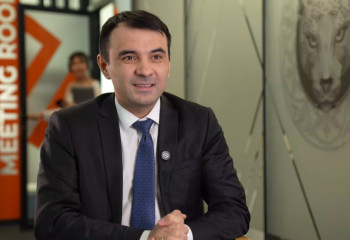 «Цифровой щит Казахстана»: интервью с Русланом Тургульдиновым о кибербезопасности, утечках данных и защите от мошенников