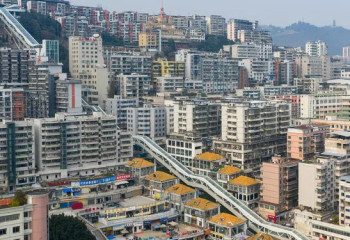 Қытайда әлемдегі ең ұзын эскалатор салынды