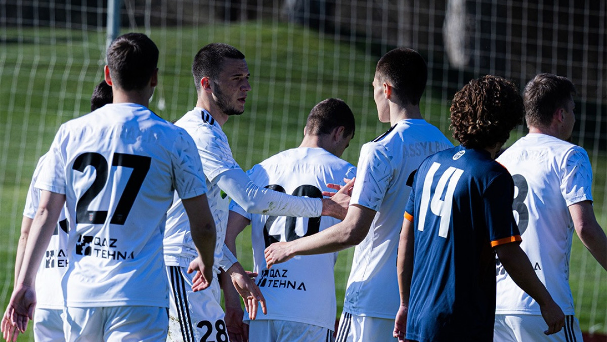  instagram.com/shakhterfc 