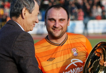 Ван Дейкті сан соқтырған футболшы: «Шахтердің» жаңа бас бапкері жайлы не білеміз?