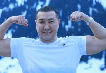 Кто такой Адилетхан Молдахан и почему его задержание стало инфоповодом