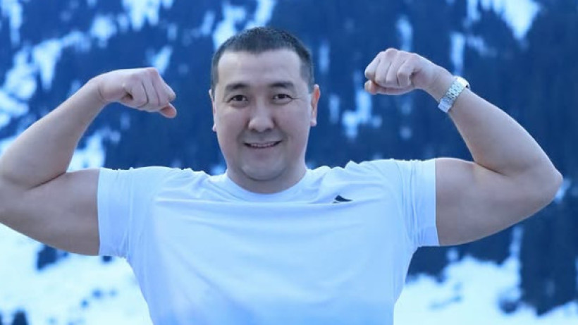  adiletkhan/Instagram 